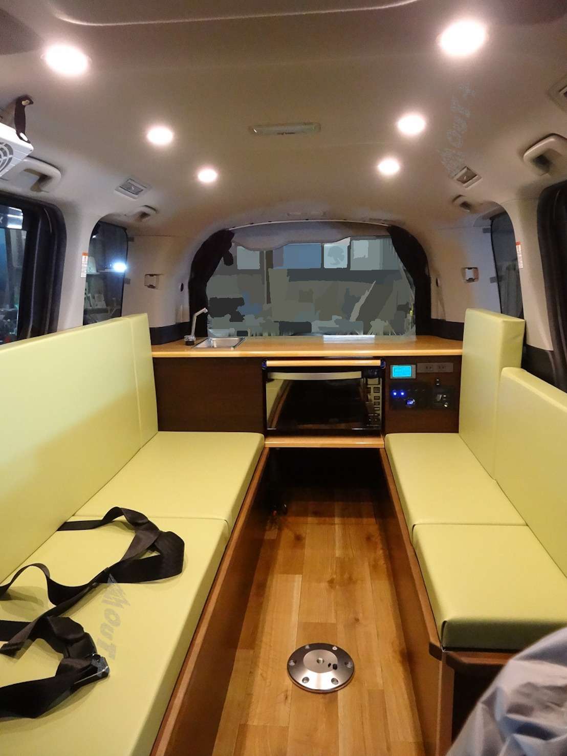 ノア ZWR80 キャンピング車登録